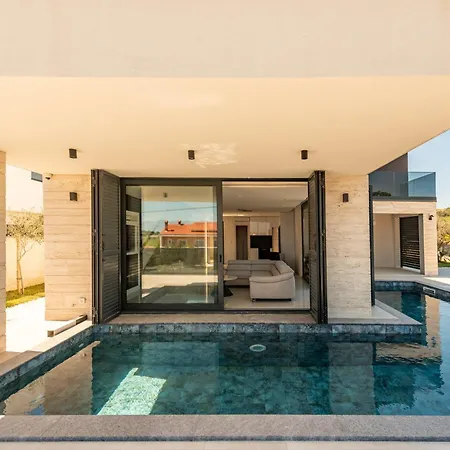 House With A Swimming Pool - Lozice, - 27818 Nyaraló *